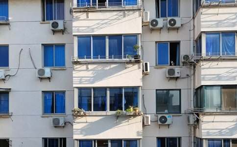 �����н��¶��ܽ�ʵ��[5ƪ]