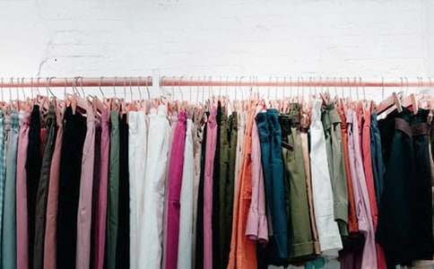 ��װ�곤���չ����ܽ�(15ƪ)