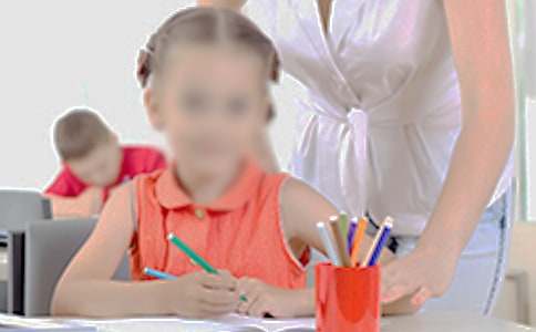 �����š�ѧ�ڽ�ѧ�ܽ᷶�ļ�����ƪ