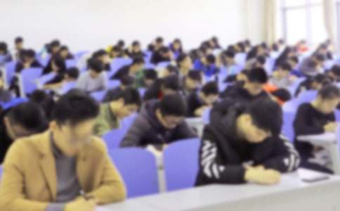 �������������ܽ�����300��4ƪ