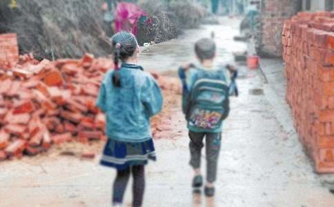 ���ض�ͯ���˰���ܽ�