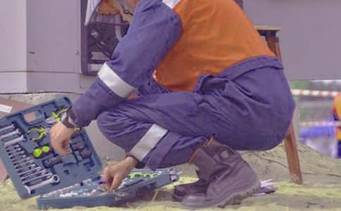 �����š��豸ά�޹����ܽ�