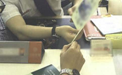 银行信贷员个人工作总结(6篇)